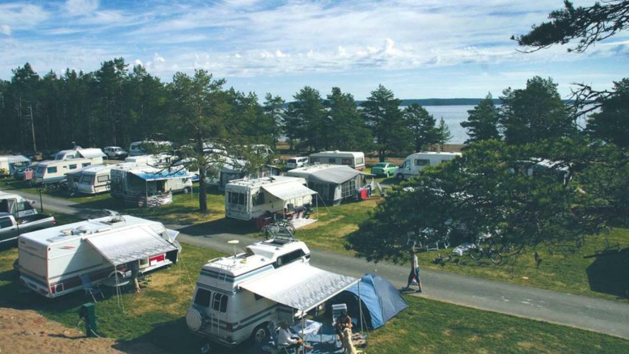 Norrfaellsvikens Camping, Stugby & Marina Campingplatz